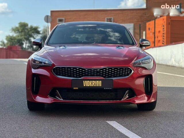 Киа Stinger, объемом двигателя 3.3 л и пробегом 124 тыс. км за 25500 $, фото 3 на Automoto.ua