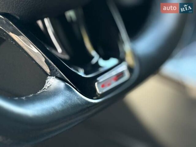 Серый Киа Stinger, объемом двигателя 2 л и пробегом 83 тыс. км за 22500 $, фото 20 на Automoto.ua