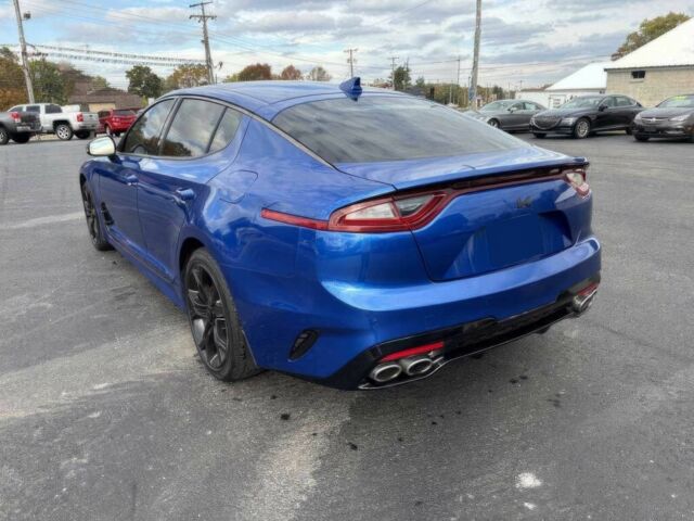 Синий Киа Stinger, объемом двигателя 3.3 л и пробегом 45 тыс. км за 15800 $, фото 7 на Automoto.ua