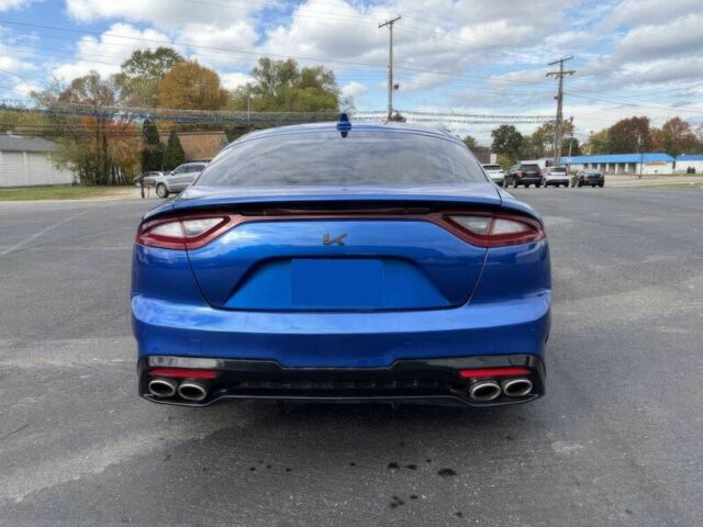 Синий Киа Stinger, объемом двигателя 3.3 л и пробегом 45 тыс. км за 15800 $, фото 6 на Automoto.ua