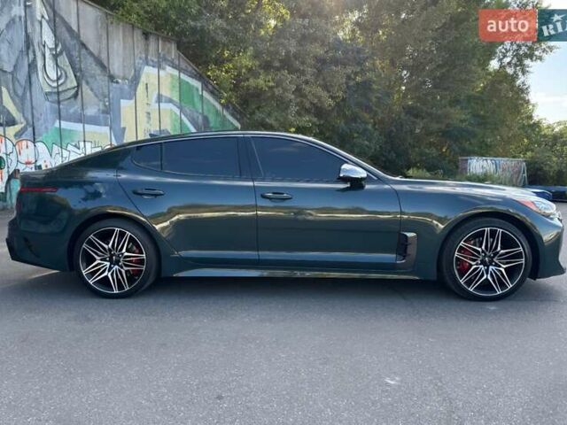 Зеленый Киа Stinger, объемом двигателя 3.34 л и пробегом 85 тыс. км за 33000 $, фото 1 на Automoto.ua