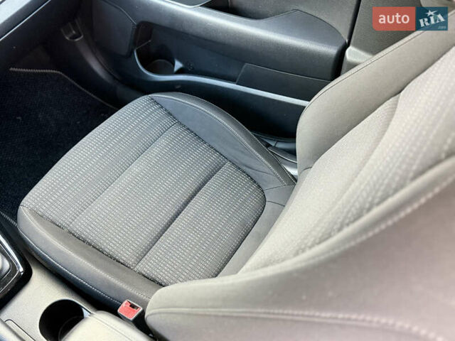 Білий Кіа Stonic, об'ємом двигуна 1.4 л та пробігом 68 тис. км за 15999 $, фото 37 на Automoto.ua