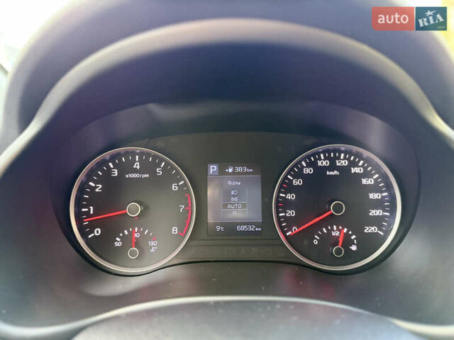 Білий Кіа Stonic, об'ємом двигуна 1.4 л та пробігом 68 тис. км за 15999 $, фото 20 на Automoto.ua