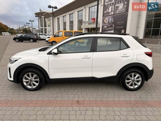 Білий Кіа Stonic, об'ємом двигуна 1.37 л та пробігом 87 тис. км за 16400 $, фото 3 на Automoto.ua