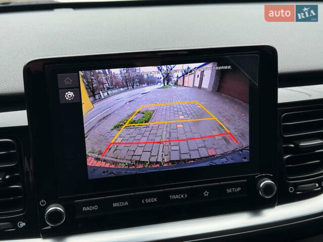 Белый Киа Stonic, объемом двигателя 1.4 л и пробегом 24 тыс. км за 17500 $, фото 34 на Automoto.ua