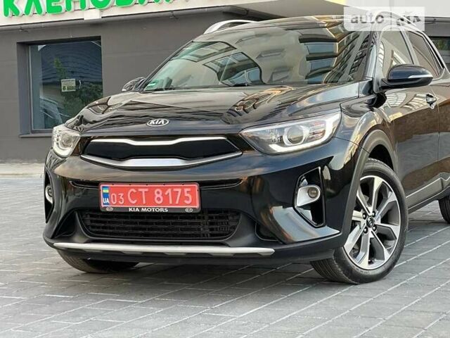 Черный Киа Stonic, объемом двигателя 1.6 л и пробегом 140 тыс. км за 15299 $, фото 21 на Automoto.ua