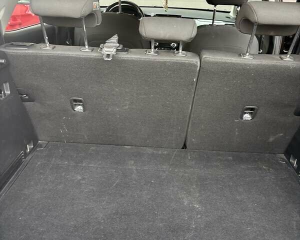 Коричневый Киа Stonic, объемом двигателя 1.37 л и пробегом 80 тыс. км за 16000 $, фото 13 на Automoto.ua