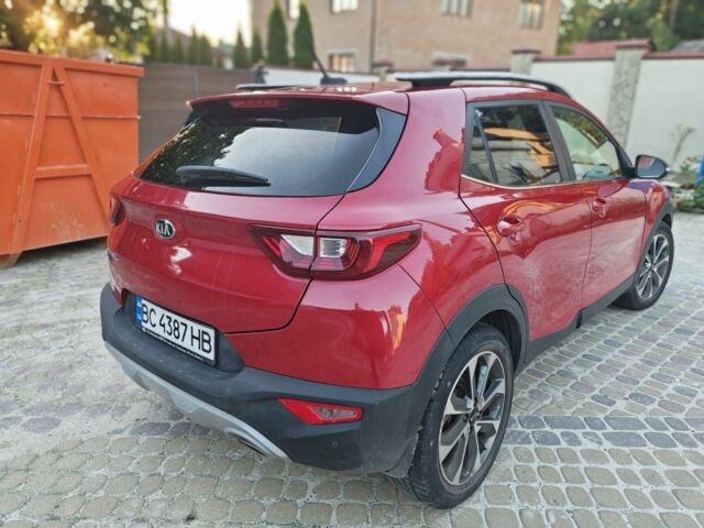 Красный Киа Stonic, объемом двигателя 1.4 л и пробегом 75 тыс. км за 357 $, фото 9 на Automoto.ua
