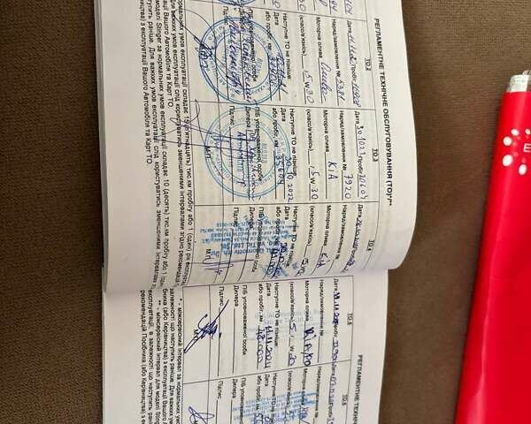 Красный Киа Stonic, объемом двигателя 1.37 л и пробегом 43 тыс. км за 14500 $, фото 12 на Automoto.ua