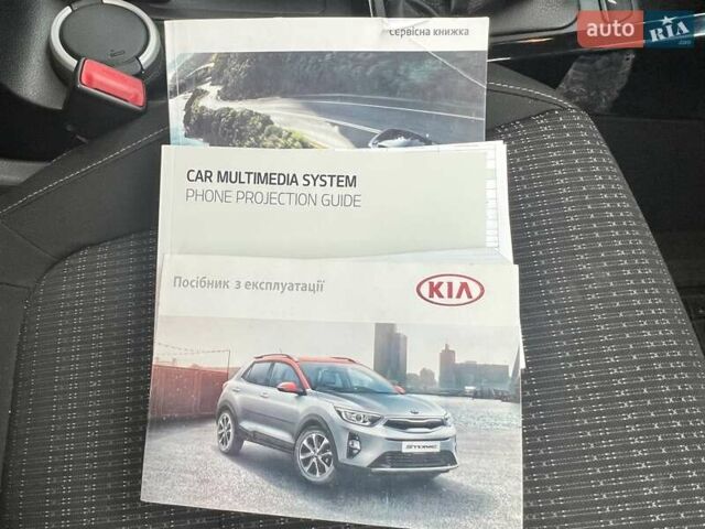 Червоний Кіа Stonic, об'ємом двигуна 1.4 л та пробігом 159 тис. км за 12290 $, фото 45 на Automoto.ua