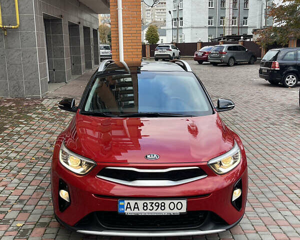 Киа Stonic 2019 в Киеве на Automoto.ua Красный Киа Stonic, объемом двигателя 1.4 л и пробегом 55 тыс. км за 18800 $, фото 11 на Automoto.ua
