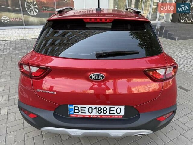 Красный Киа Stonic, объемом двигателя 1.4 л и пробегом 23 тыс. км за 17400 $, фото 11 на Automoto.ua