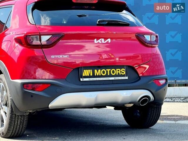 Красный Киа Stonic, объемом двигателя 1.37 л и пробегом 8 тыс. км за 23800 $, фото 17 на Automoto.ua