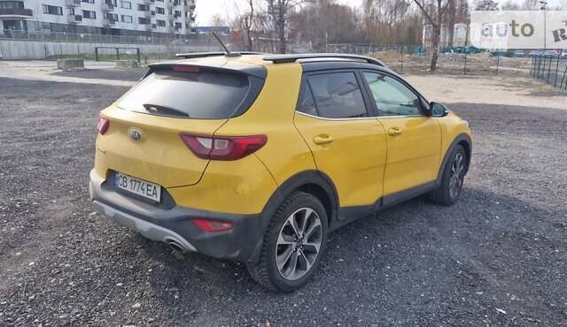 Киа Stonic, объемом двигателя 1.4 л и пробегом 34 тыс. км за 18500 $, фото 5 на Automoto.ua