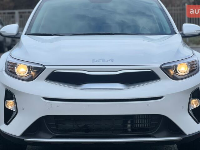 купити нове авто Кіа Stonic 2024 року від офіційного дилера Рівне-Авто Кіа фото