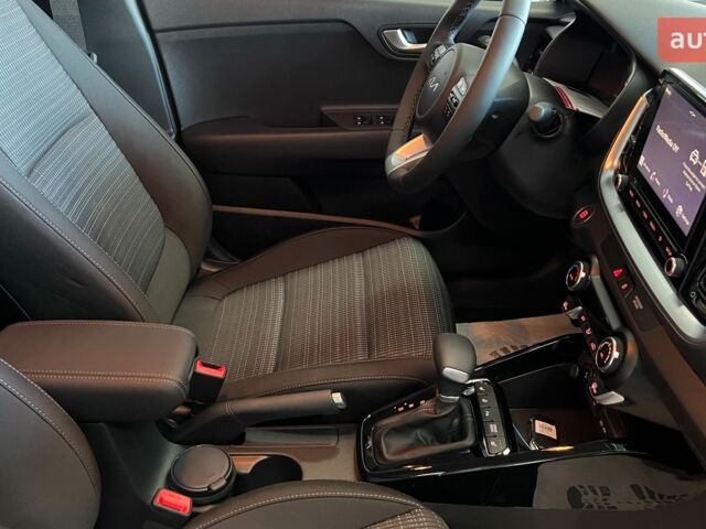 купити нове авто Кіа Stonic 2024 року від офіційного дилера Автоцентр AUTO.RIA Кіа фото