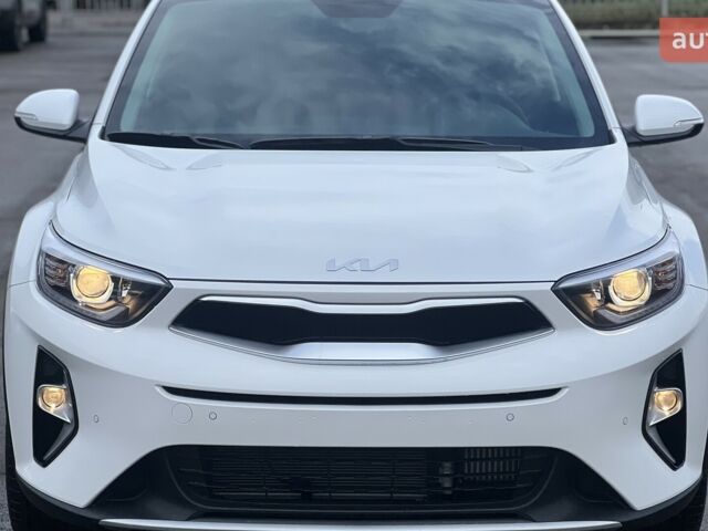 купити нове авто Кіа Stonic 2024 року від офіційного дилера Рівне-Авто Кіа фото