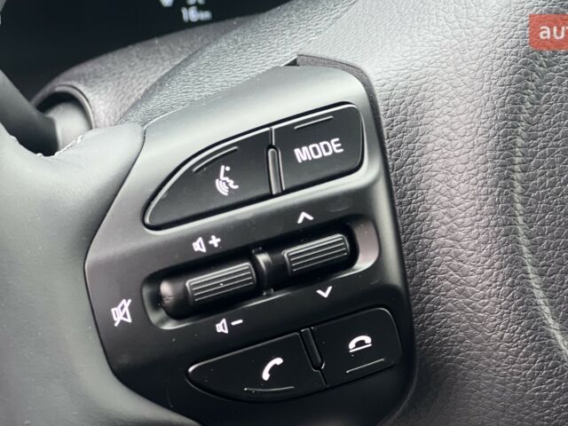 купить новое авто Киа Stonic 2024 года от официального дилера Рівне-Авто Киа фото