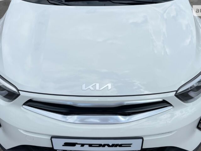 купить новое авто Киа Stonic 2024 года от официального дилера «Одеса-АВТО» Киа фото