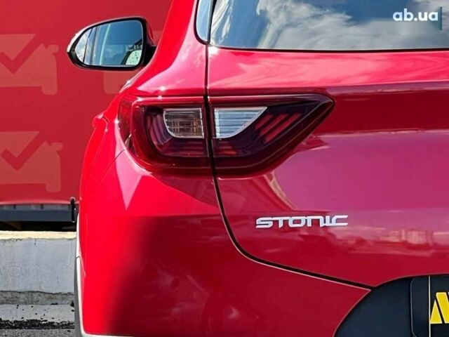 Киа Stonic, объемом двигателя 1.4 л и пробегом 8 тыс. км за 23500 $, фото 18 на Automoto.ua