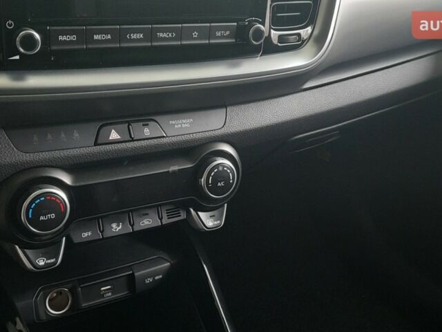 купить новое авто Киа Stonic 2024 года от официального дилера ПРАТ "Житомир-Авто" Киа фото