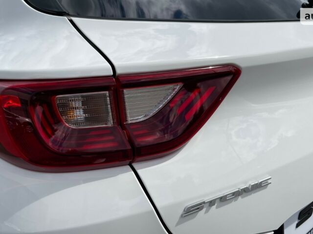 купить новое авто Киа Stonic 2024 года от официального дилера «Одеса-АВТО» Киа фото