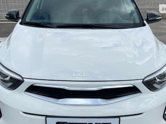 купить новое авто Киа Stonic 2024 года от официального дилера «Одеса-АВТО» Киа фото