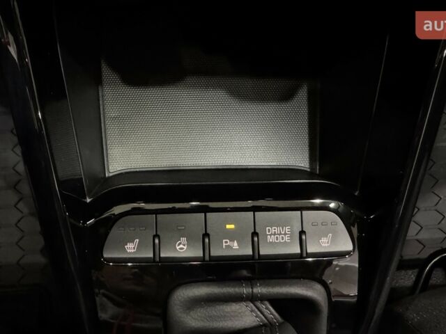 купить новое авто Киа Stonic 2024 года от официального дилера Фрунзе-Авто KIA Киа фото