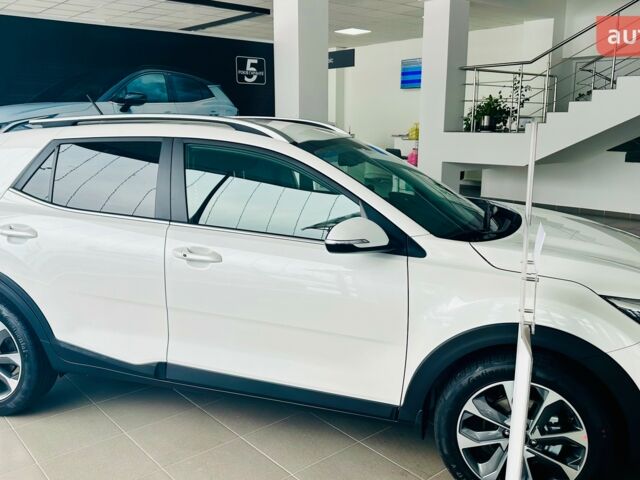 купить новое авто Киа Stonic 2024 года от официального дилера Хмельниччина-Авто Киа фото