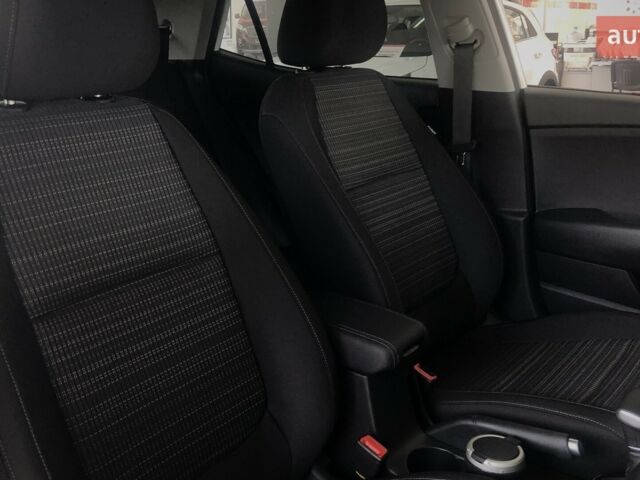 купити нове авто Кіа Stonic 2024 року від офіційного дилера Рівне-Авто Кіа фото