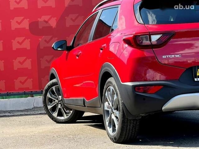 Киа Stonic, объемом двигателя 1.4 л и пробегом 8 тыс. км за 23500 $, фото 15 на Automoto.ua