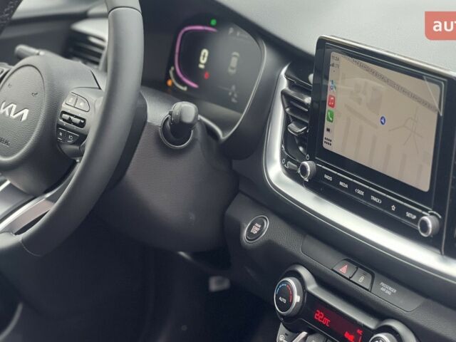 купить новое авто Киа Stonic 2024 года от официального дилера Рівне-Авто Киа фото