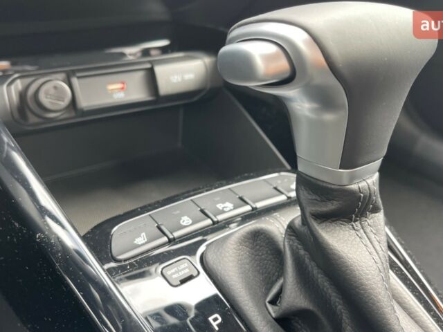 купить новое авто Киа Stonic 2024 года от официального дилера «Одеса-АВТО» Киа фото