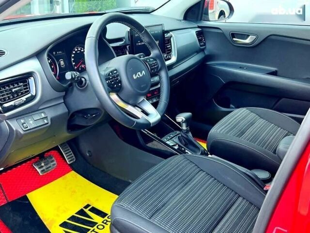 Киа Stonic, объемом двигателя 1.4 л и пробегом 8 тыс. км за 23500 $, фото 27 на Automoto.ua