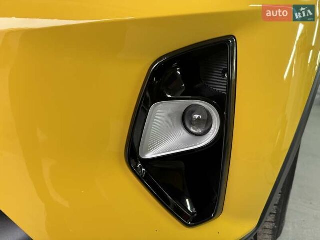 Жовтий Кіа Stonic, об'ємом двигуна 1.37 л та пробігом 44 тис. км за 16999 $, фото 33 на Automoto.ua