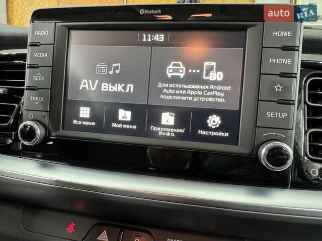 Жовтий Кіа Stonic, об'ємом двигуна 1.37 л та пробігом 44 тис. км за 16999 $, фото 64 на Automoto.ua