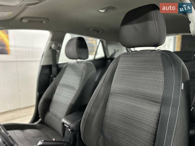 Серый Киа Stonic, объемом двигателя 1.4 л и пробегом 137 тыс. км за 11850 $, фото 79 на Automoto.ua