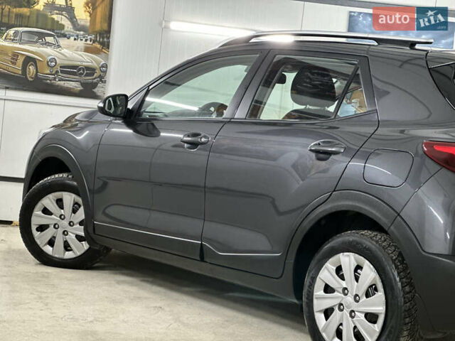 Серый Киа Stonic, объемом двигателя 1.4 л и пробегом 137 тыс. км за 11850 $, фото 36 на Automoto.ua