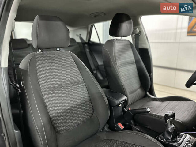 Серый Киа Stonic, объемом двигателя 1.4 л и пробегом 137 тыс. км за 11850 $, фото 88 на Automoto.ua