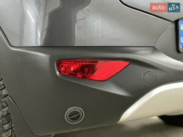 Серый Киа Stonic, объемом двигателя 1.4 л и пробегом 137 тыс. км за 11850 $, фото 39 на Automoto.ua