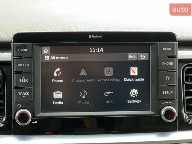 Серый Киа Stonic, объемом двигателя 1.37 л и пробегом 83 тыс. км за 18500 $, фото 15 на Automoto.ua