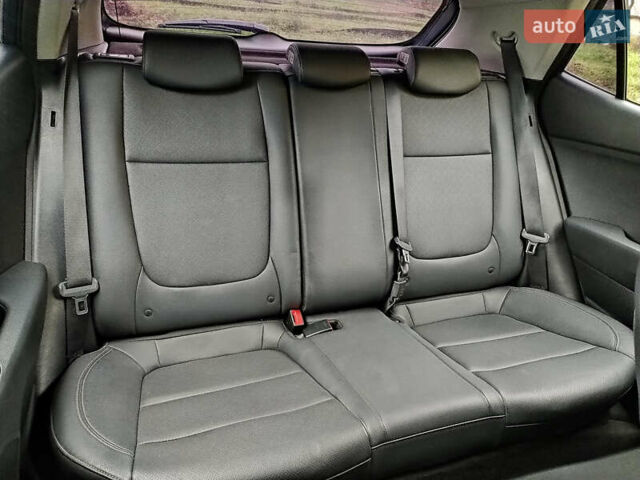 Синий Киа Stonic, объемом двигателя 1.6 л и пробегом 144 тыс. км за 15955 $, фото 16 на Automoto.ua