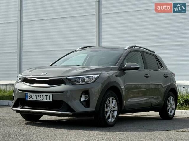 Зеленый Киа Stonic, объемом двигателя 1.4 л и пробегом 86 тыс. км за 16800 $, фото 36 на Automoto.ua
