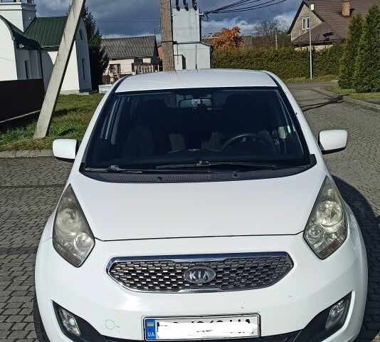 Білий Кіа Венга, об'ємом двигуна 1.4 л та пробігом 249 тис. км за 5000 $, фото 1 на Automoto.ua