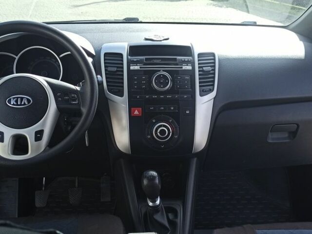 Білий Кіа Венга, об'ємом двигуна 1.4 л та пробігом 249 тис. км за 5000 $, фото 4 на Automoto.ua