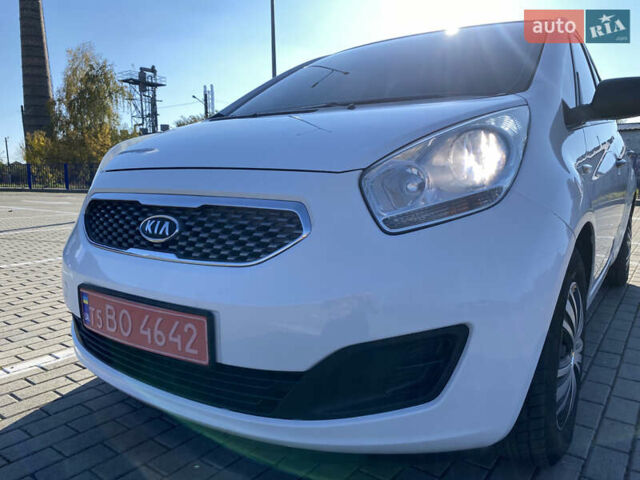 Белый Киа Венга, объемом двигателя 1.4 л и пробегом 217 тыс. км за 5700 $, фото 19 на Automoto.ua