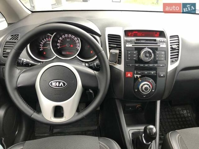 Білий Кіа Венга, об'ємом двигуна 1.4 л та пробігом 175 тис. км за 6300 $, фото 38 на Automoto.ua