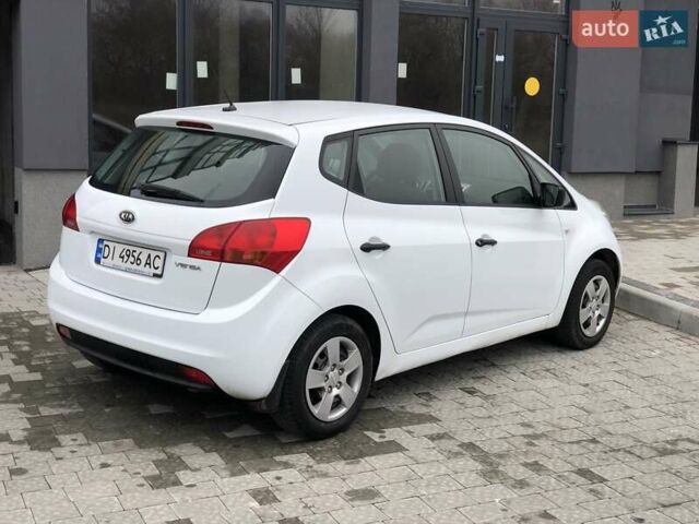 Білий Кіа Венга, об'ємом двигуна 1.4 л та пробігом 175 тис. км за 6300 $, фото 10 на Automoto.ua