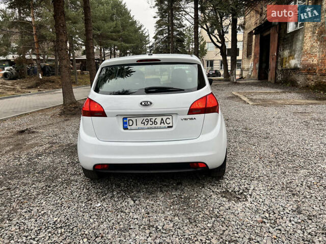 Білий Кіа Венга, об'ємом двигуна 1.4 л та пробігом 176 тис. км за 5400 $, фото 13 на Automoto.ua