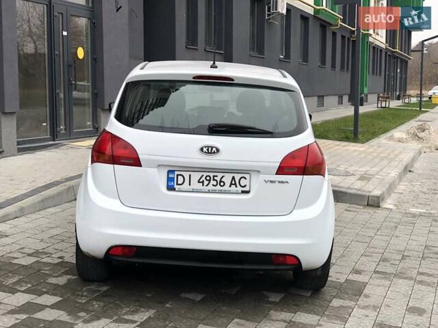 Білий Кіа Венга, об'ємом двигуна 1.4 л та пробігом 175 тис. км за 6300 $, фото 13 на Automoto.ua